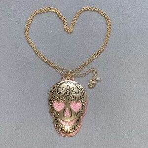 BETSEY JOHNSON Engraved Double Skull Pendant Long Necklace NEW